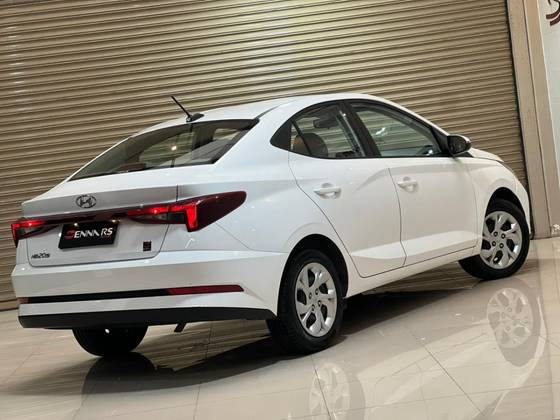 HYUNDAI HB20S 1.0 12V FLEX COMFORT PLUS MANUAL HYUNDAI HB20S 1.0 12V FLEX COMFORT PLUS MANUAL